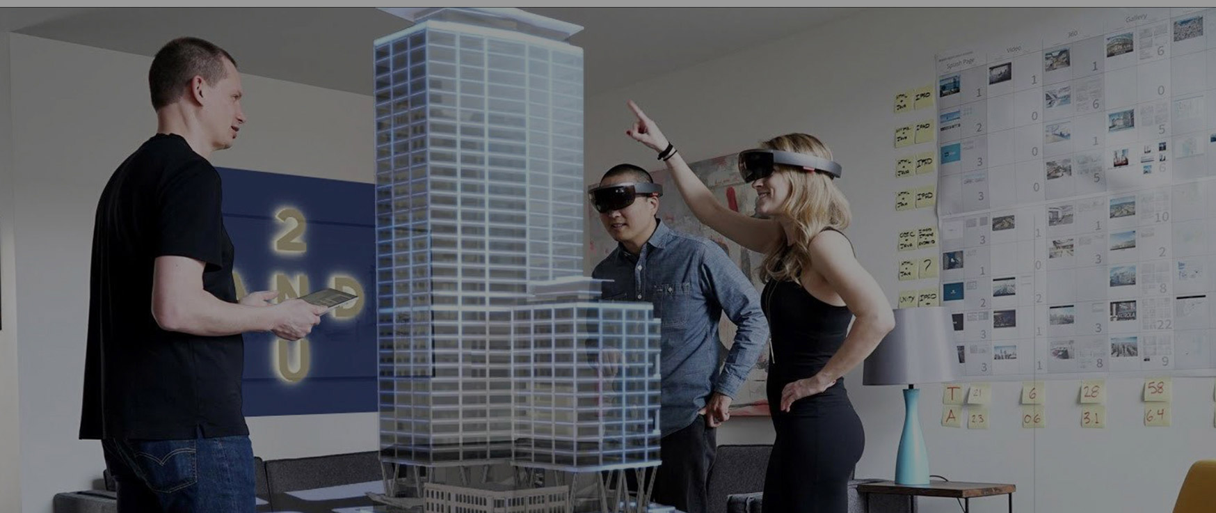 Program-Ace Talks Mixed Reality and Demonstrates HoloLens
