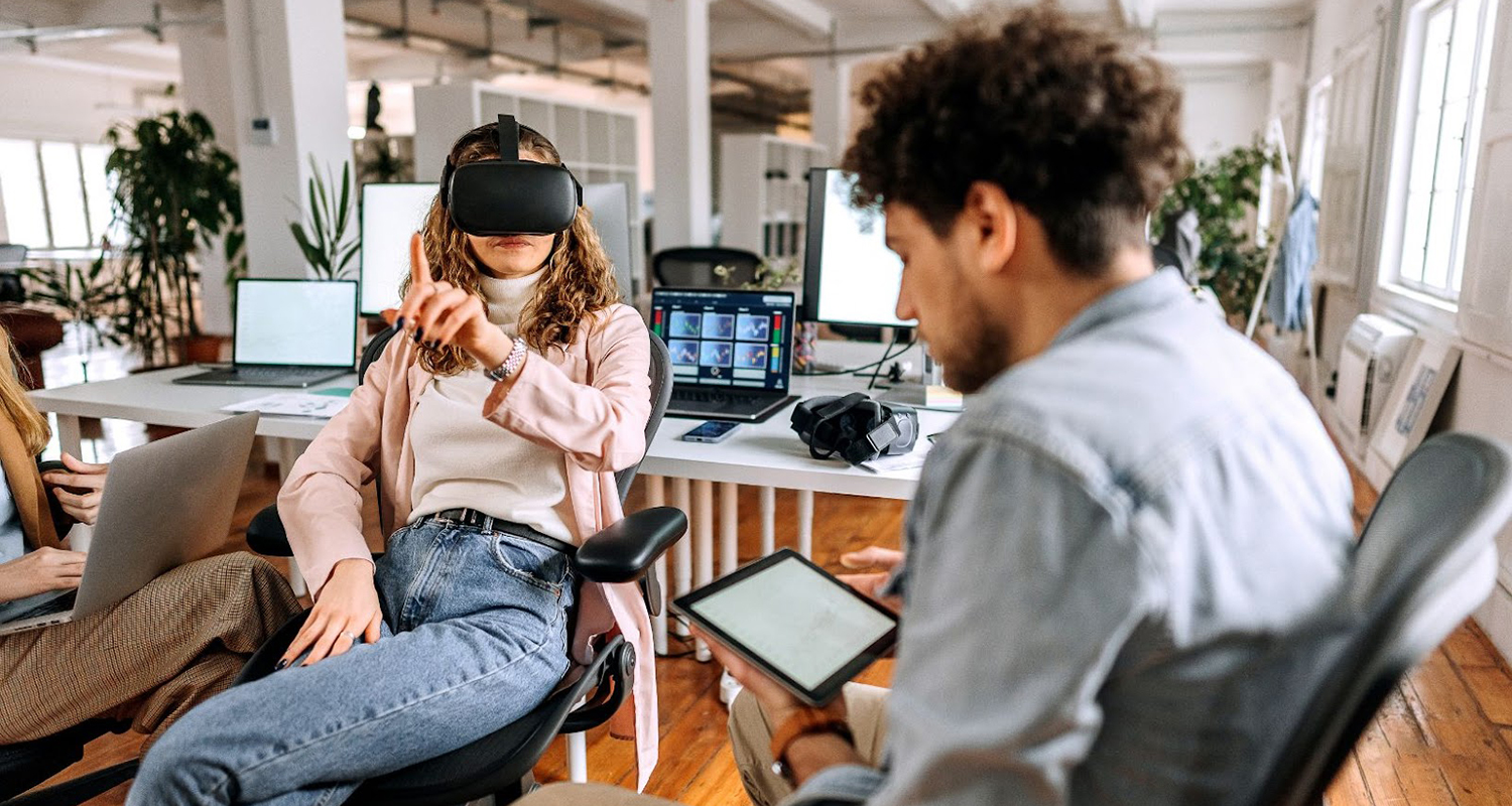 Employee engagement with vr-enabled lms platforms