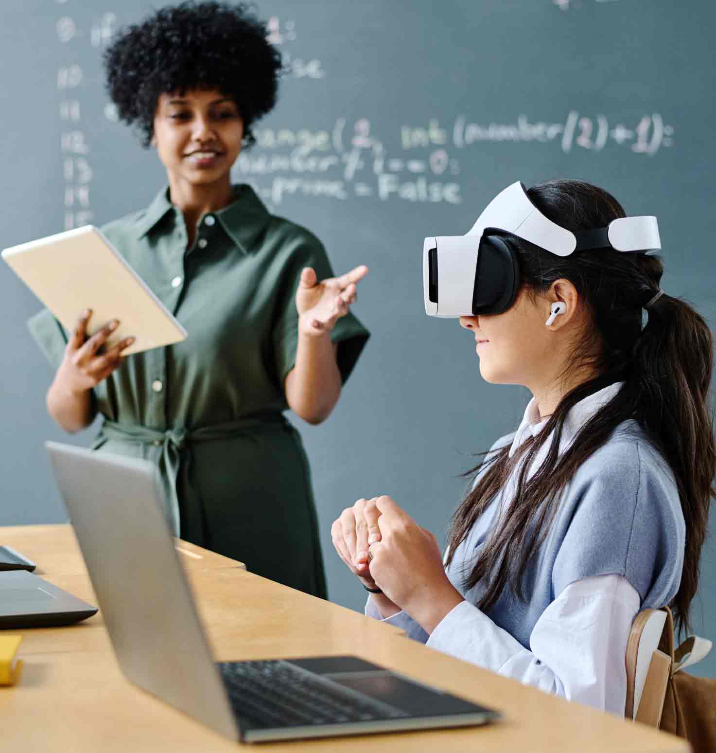 Immersive educational apps