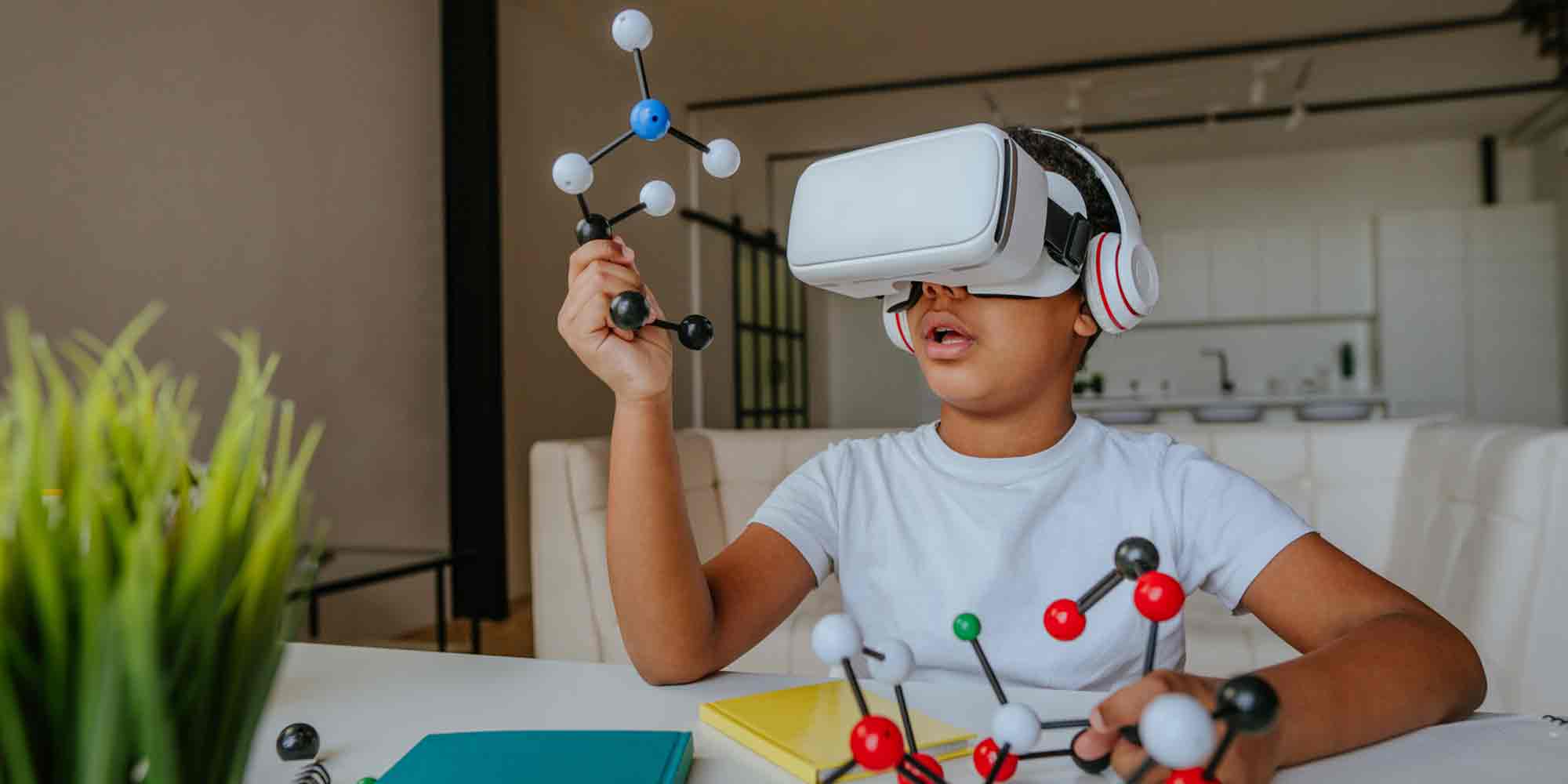 Immersive educational apps