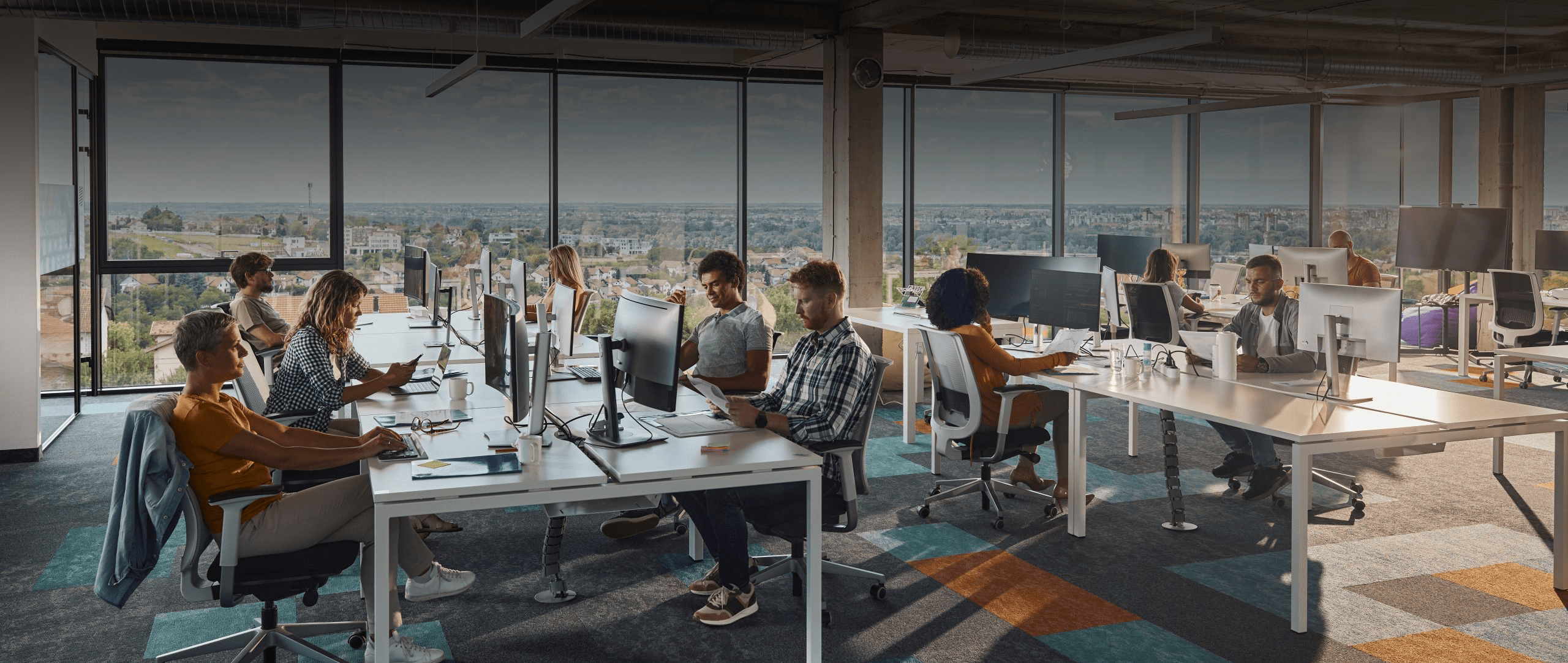 How to Manage a Staff Augmentation Team: Best Practices for 2026