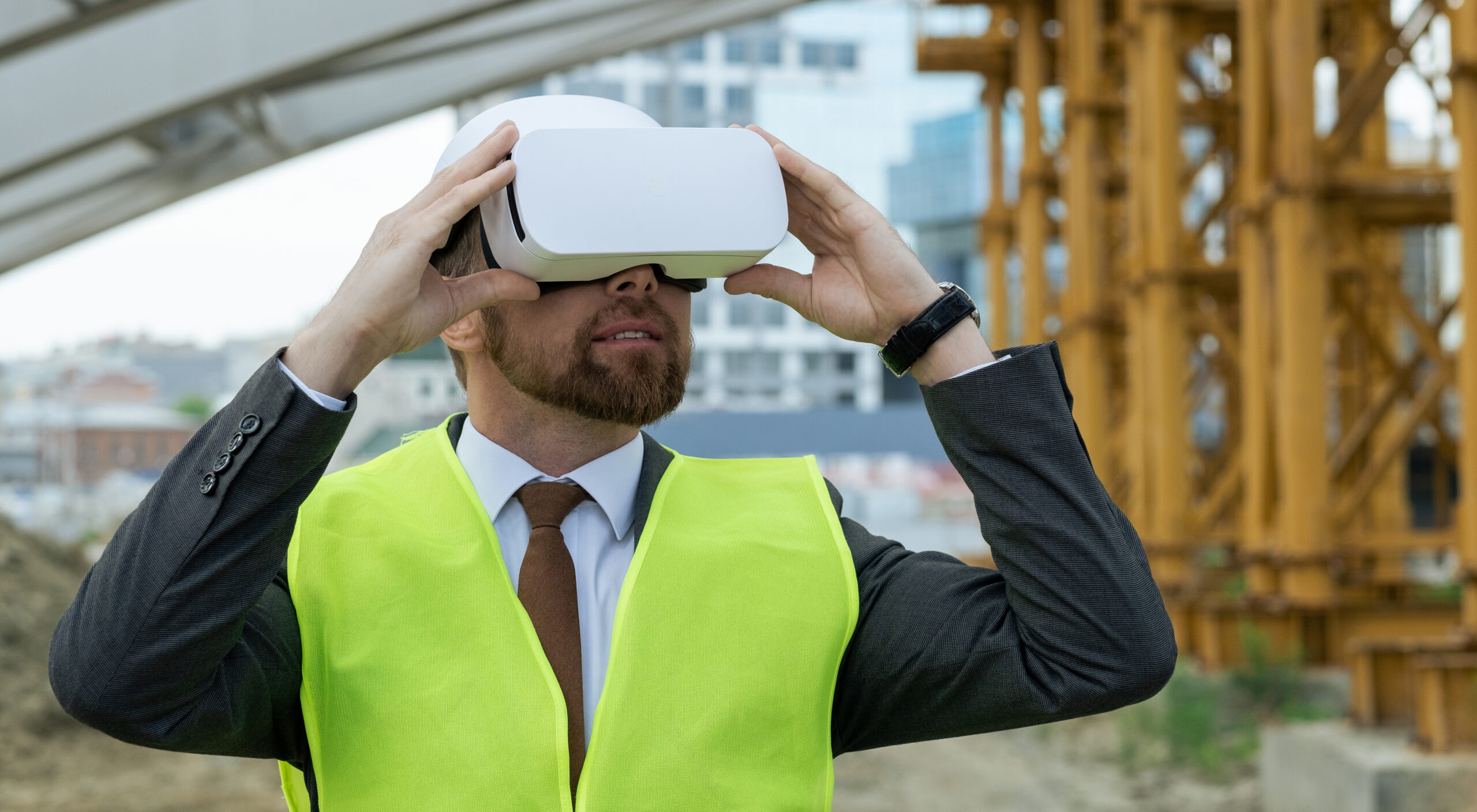 VR construction training for crew leads